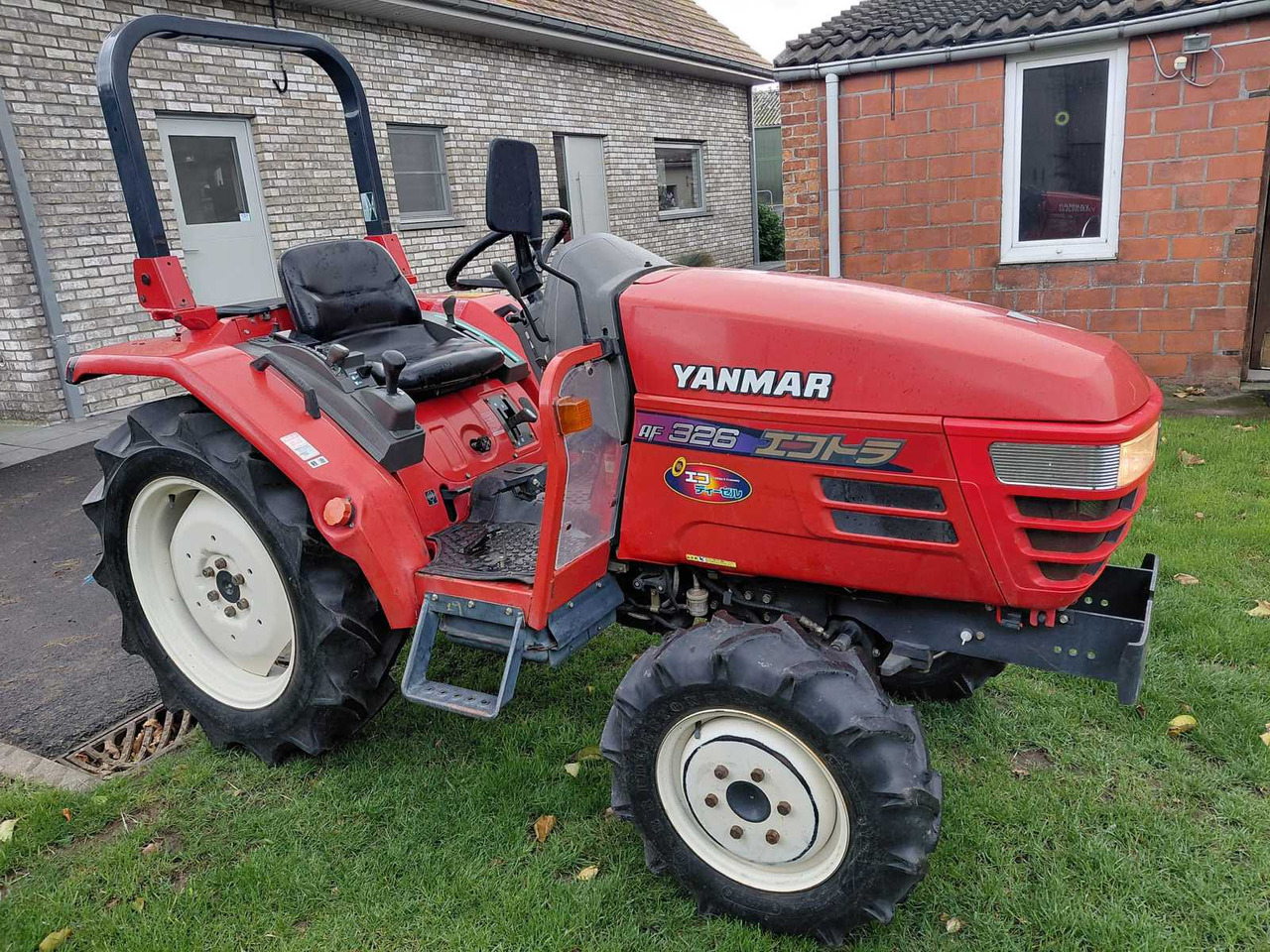 Kubota AF 326 - Compact tractor: picture 2 Kubota AF 326 - Compact tractor: picture 2
