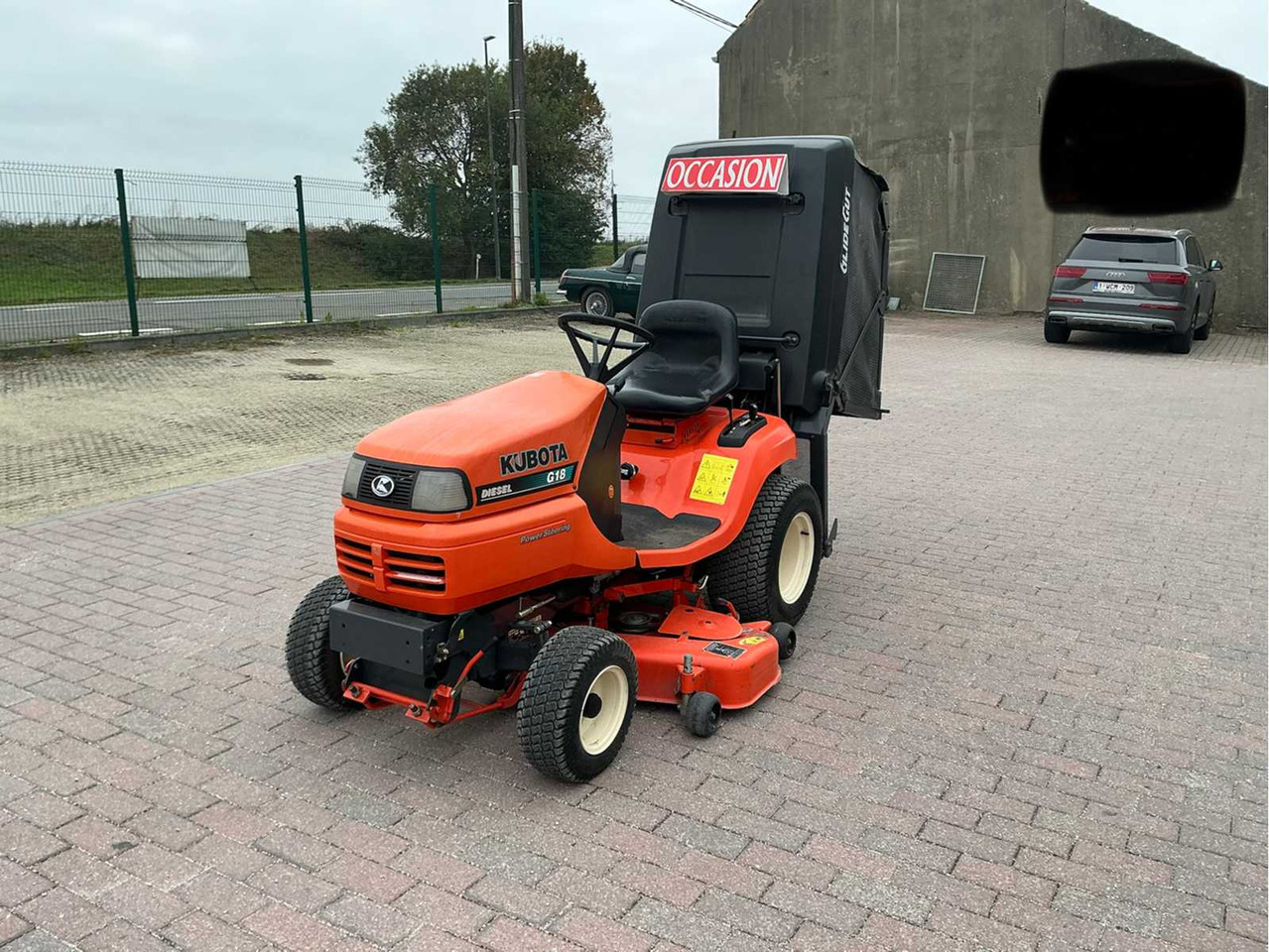 Kubota G18 Tondeuse autoportée - Flail mower/ Mulcher: picture 2 Kubota G18 Tondeuse autoportée - Flail mower/ Mulcher: picture 2