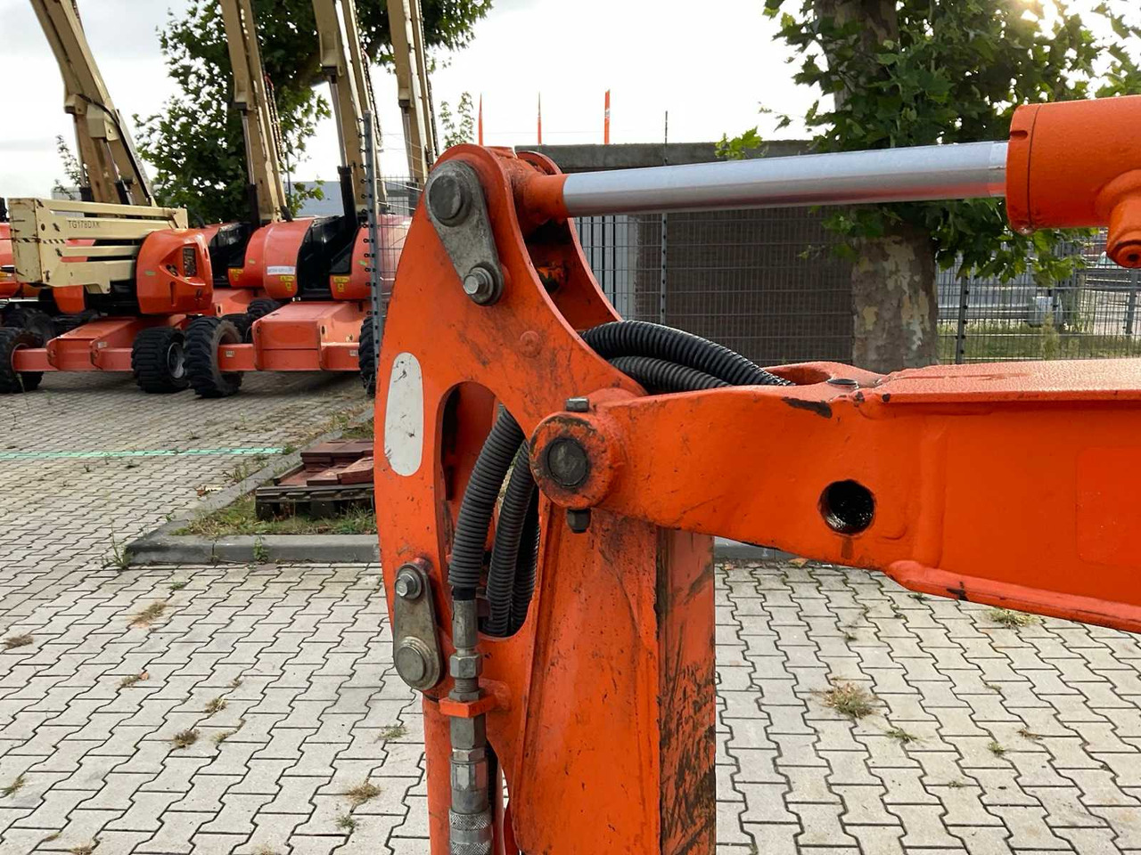 Mini excavator Kubota KX016-4: picture 9
