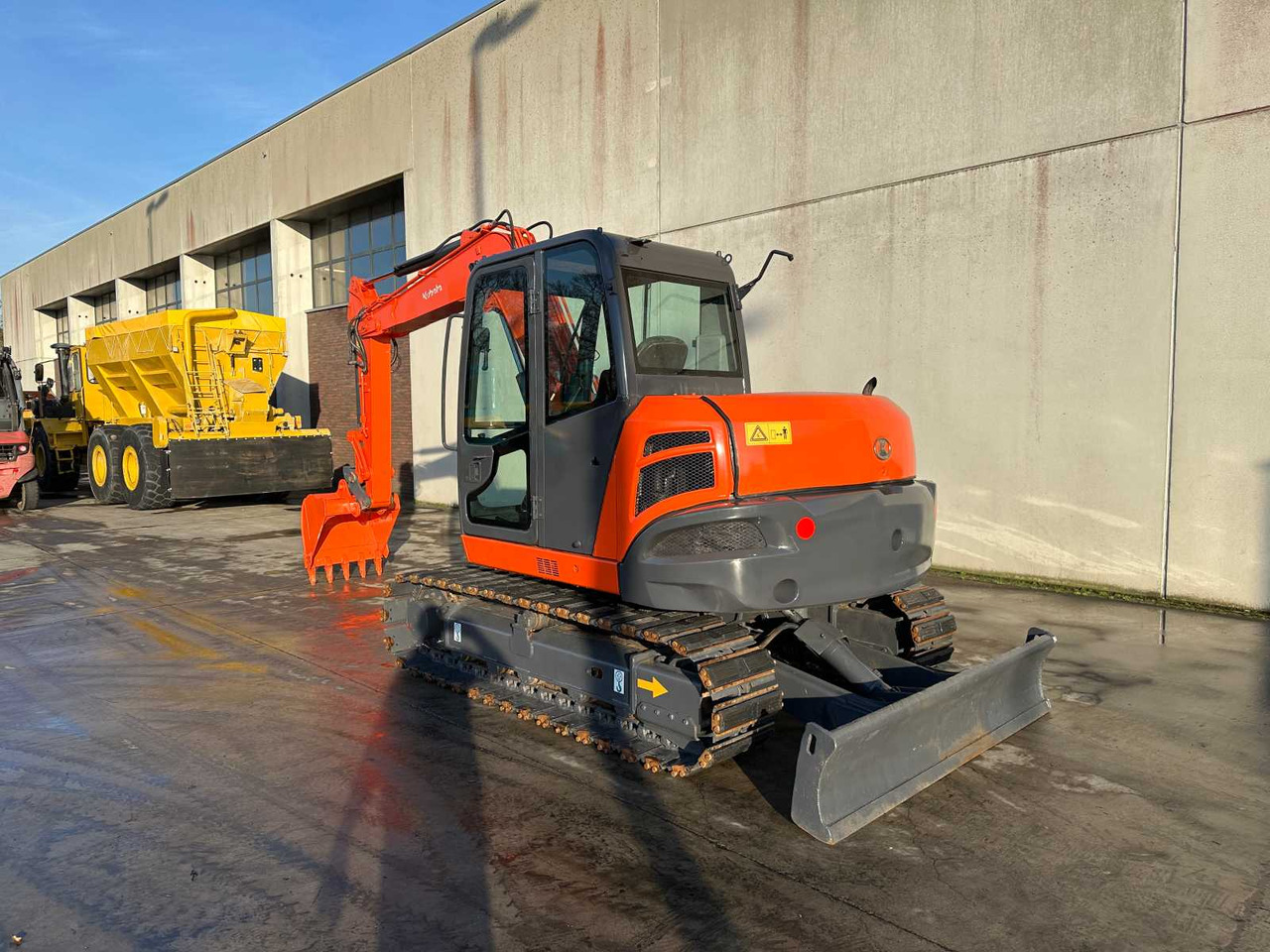 Crawler excavator Kubota KX175-5: picture 6