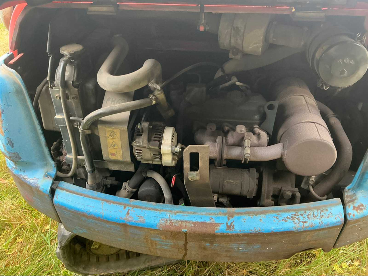Mini excavator Kubota KX61-2: picture 12