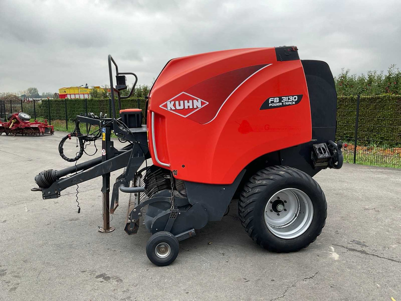 Kuhn FB 3130 Power Track - Round baler: picture 4 Kuhn FB 3130 Power Track - Round baler: picture 4