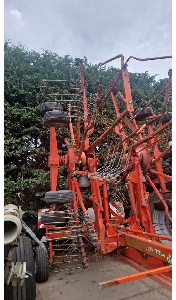 Kuhn GA7501 - Hay and forage equipment: picture 4 Kuhn GA7501 - Hay and forage equipment: picture 4