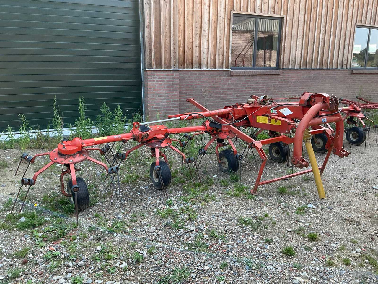 Kuhn GF6301 - Hay and forage equipment: picture 1 Kuhn GF6301 - Hay and forage equipment: picture 1
