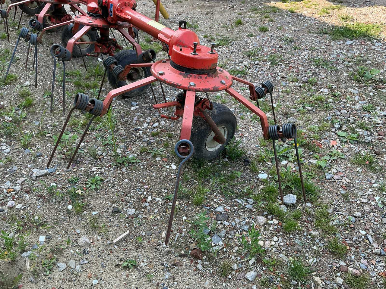 Kuhn GF6301 - Hay and forage equipment: picture 5 Kuhn GF6301 - Hay and forage equipment: picture 5