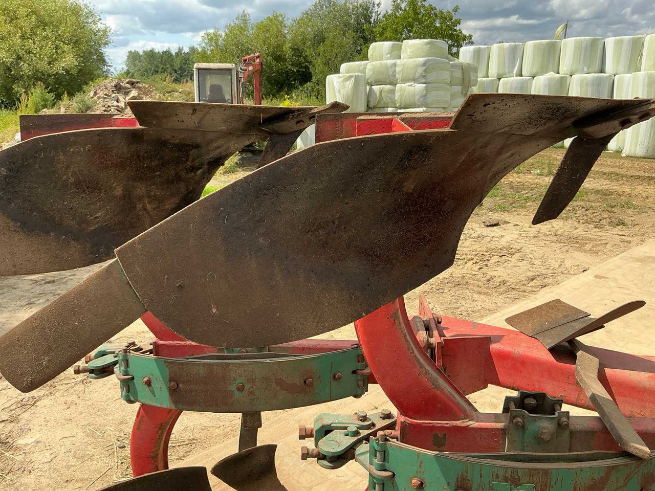 Plow Kverneland: picture 9