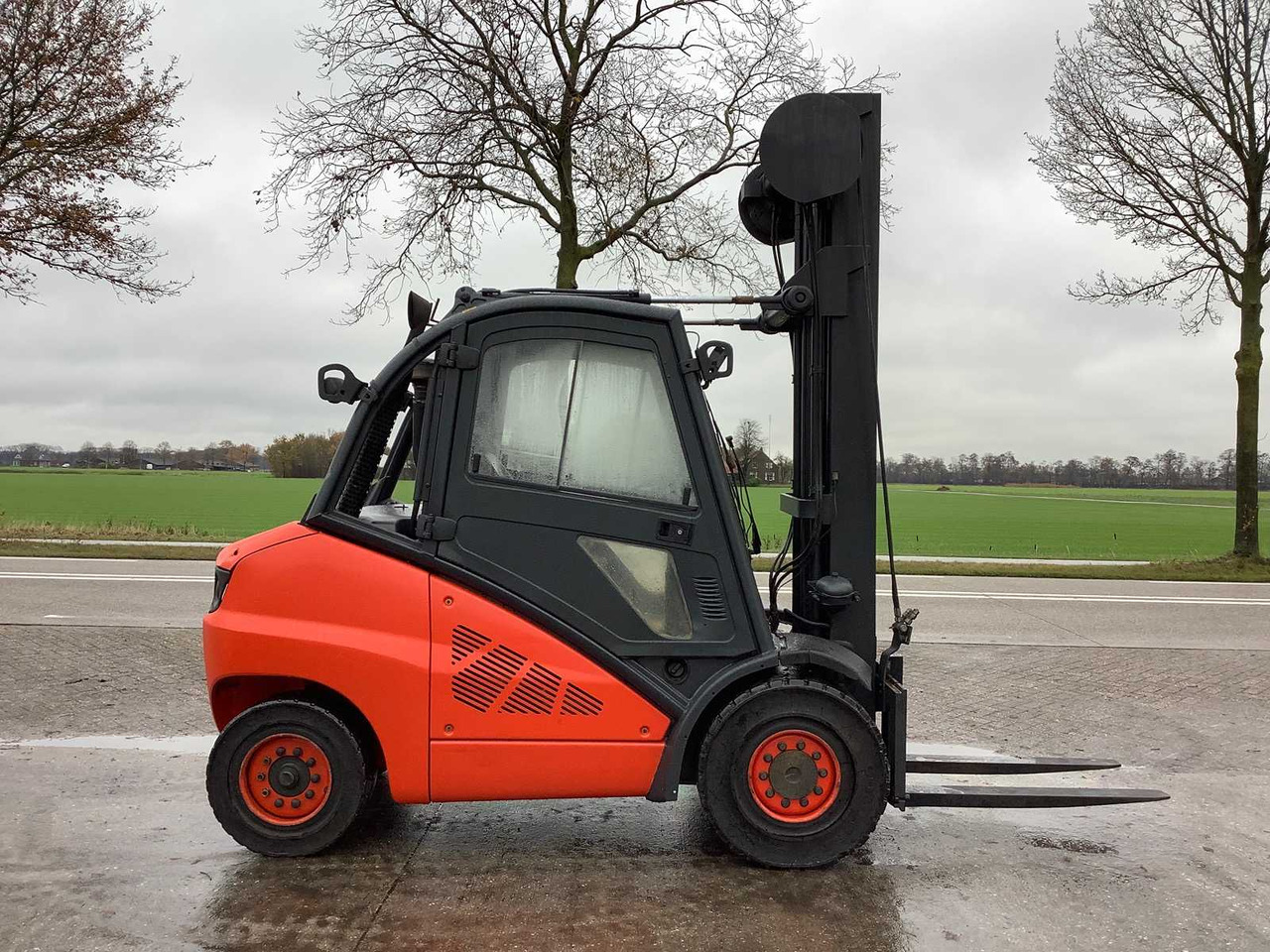 LINDE - 2011 - H50D-01 - FORKLIFT TRUCK - Forklift: picture 3 LINDE - 2011 - H50D-01 - FORKLIFT TRUCK - Forklift: picture 3