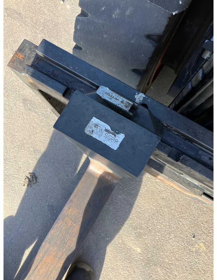 LINDE H40D FORKLIFT TRUCK 2006 - Forklift: picture 4 LINDE H40D FORKLIFT TRUCK 2006 - Forklift: picture 4