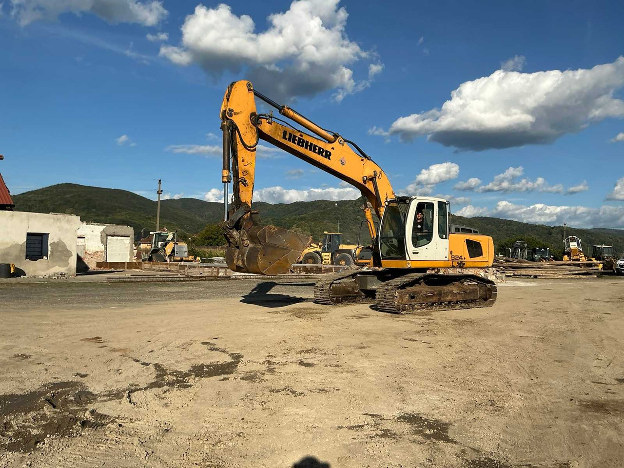 Liebherr 924 - Crawler excavator: picture 2 Liebherr 924 - Crawler excavator: picture 2