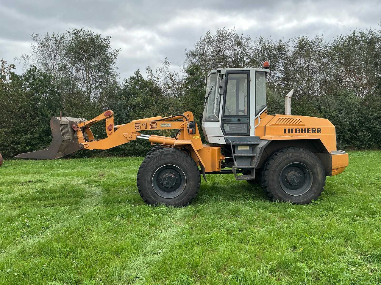 Liebherr L512 - Wheel loader: picture 3 Liebherr L512 - Wheel loader: picture 3