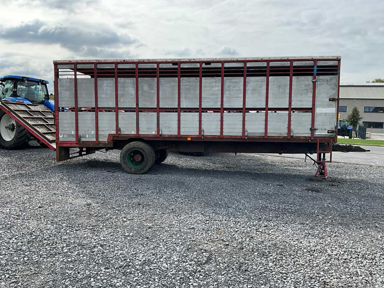 Livestock trailer - Livestock trailer: picture 4 Livestock trailer - Livestock trailer: picture 4