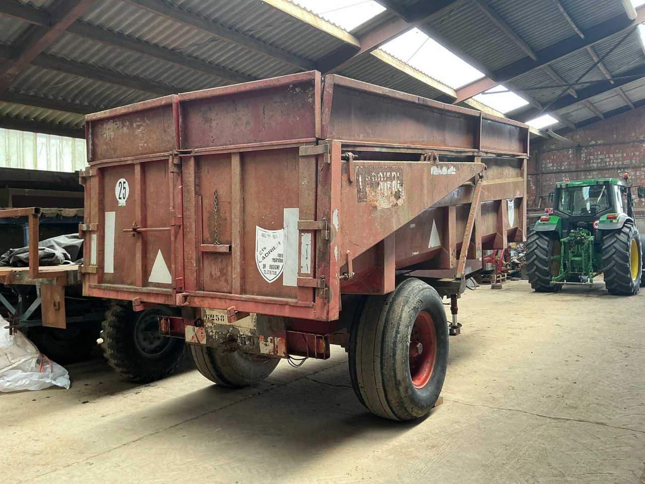 MAM BM10 - Farm tipping trailer/ Dumper: picture 4 MAM BM10 - Farm tipping trailer/ Dumper: picture 4