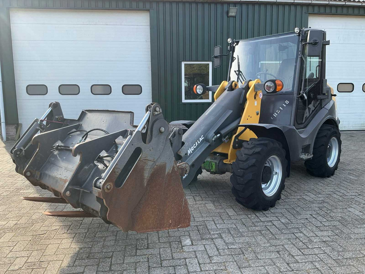 Mecalac AX850 - Wheel loader: picture 1 Mecalac AX850 - Wheel loader: picture 1