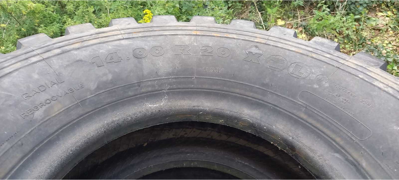 Michelin 14.00 R 20 XZL - Wheels and tires for Farm tractor: picture 3 Michelin 14.00 R 20 XZL - Wheels and tires for Farm tractor: picture 3