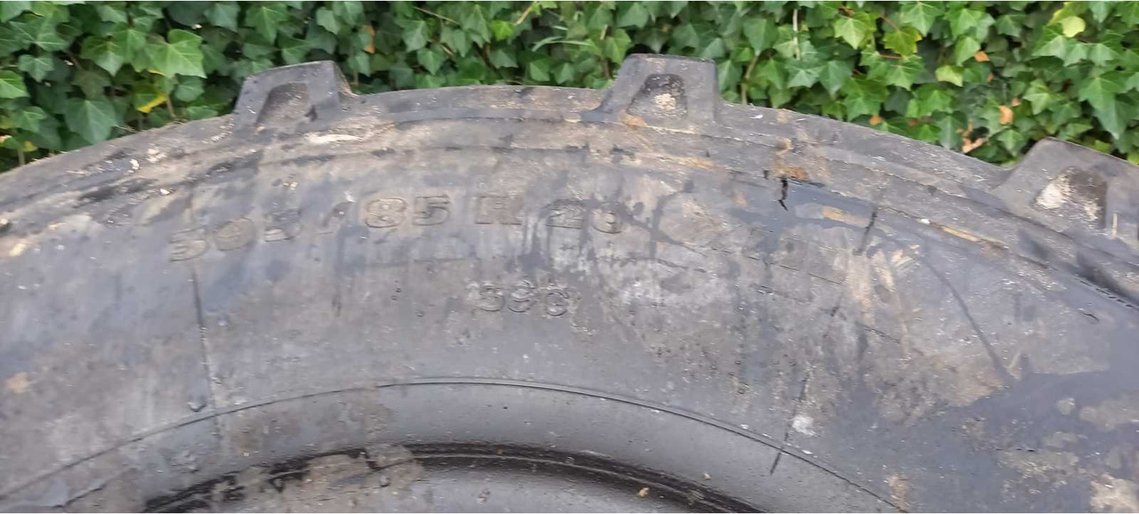 Michelin 395/85 R 20 - Wheels and tires for Farm tractor: picture 3 Michelin 395/85 R 20 - Wheels and tires for Farm tractor: picture 3