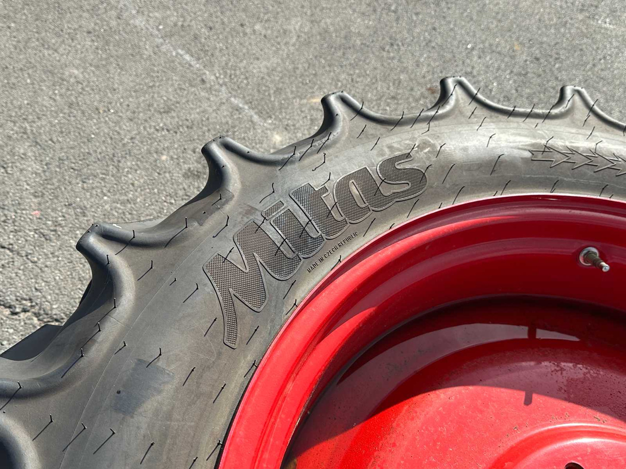 Mitas AC85 - Wheels and tires for Farm tractor: picture 5 Mitas AC85 - Wheels and tires for Farm tractor: picture 5