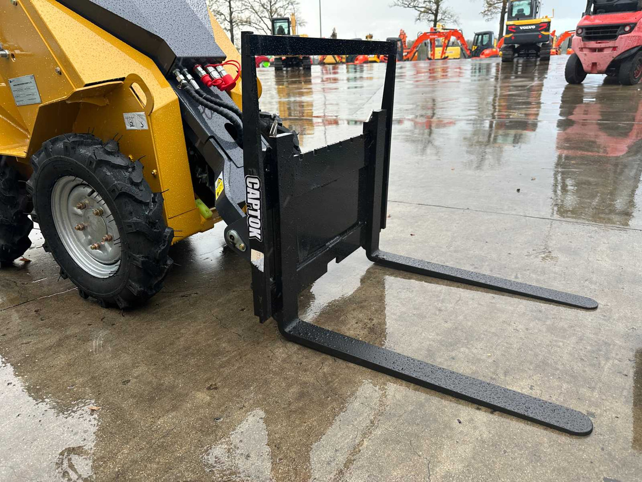 Wheel loader NEWRICK - 2025 - SL360 - SKID STEER LOADER: picture 11 Wheel loader NEWRICK - 2025 - SL360 - SKID STEER LOADER: picture 11