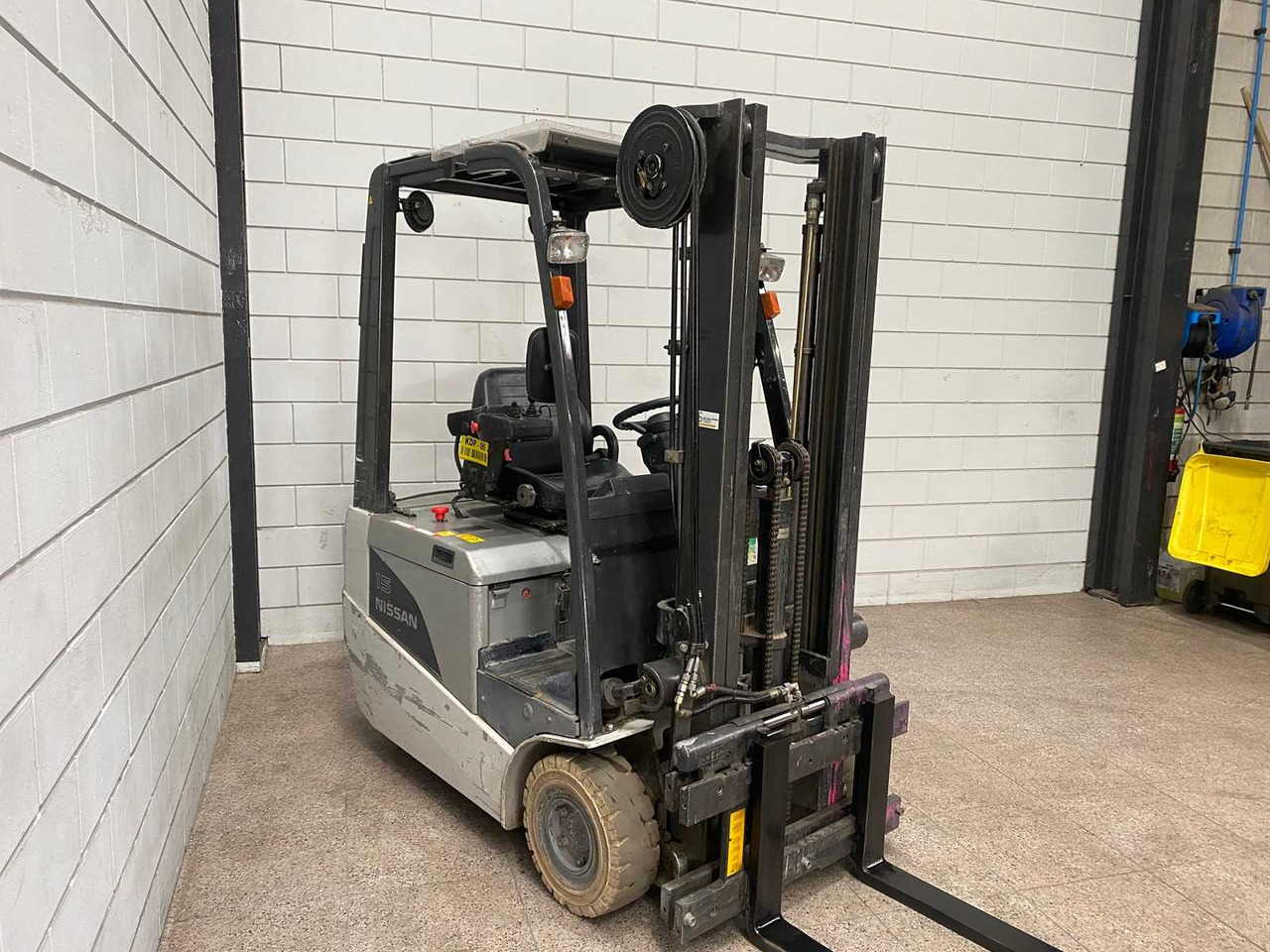 NISSAN - 1 N 1 L 15 Q - FORKLIFT - Forklift: picture 4 NISSAN - 1 N 1 L 15 Q - FORKLIFT - Forklift: picture 4