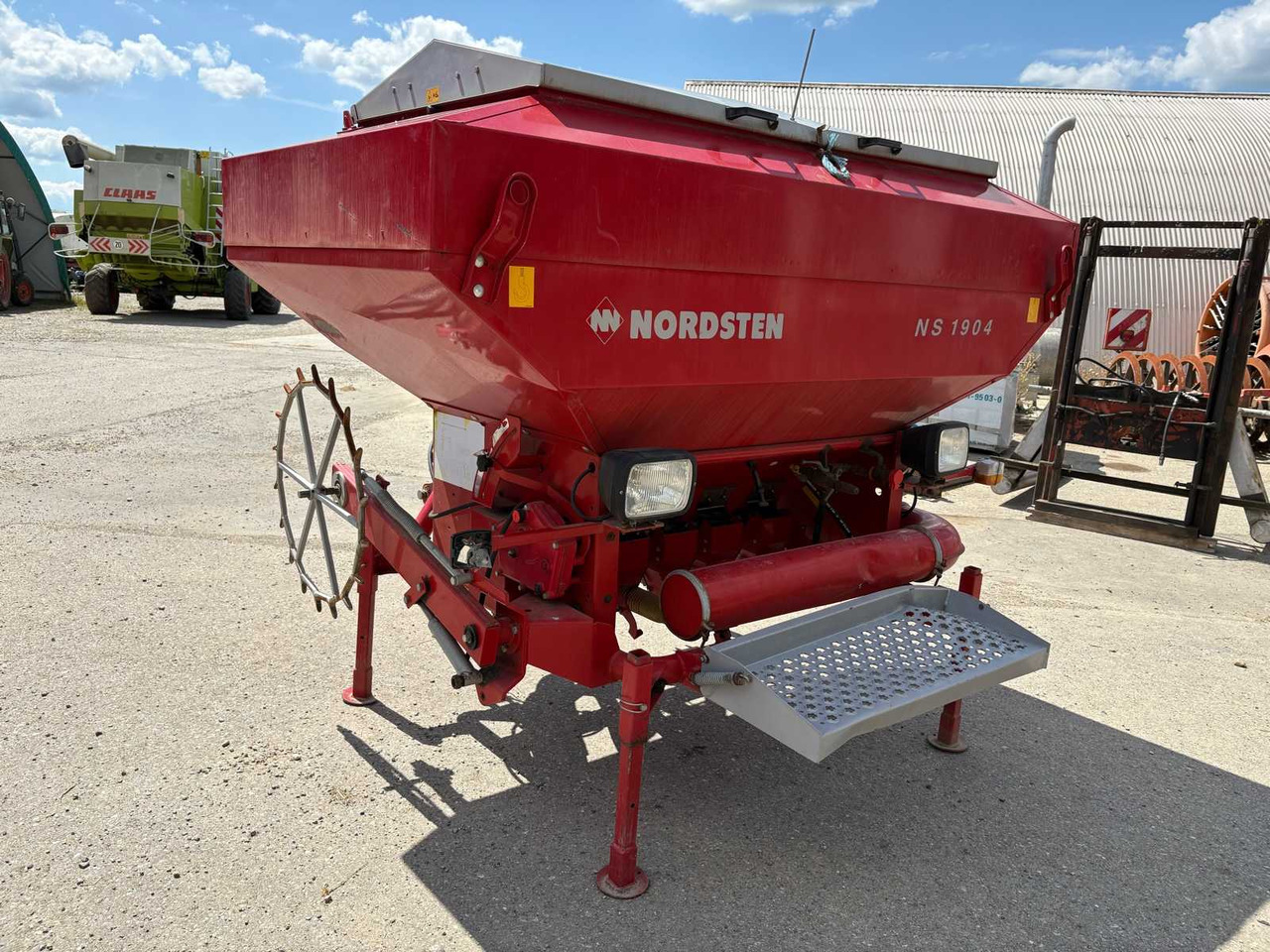 Nordsten NS1904 - Sowing equipment: picture 1 Nordsten NS1904 - Sowing equipment: picture 1