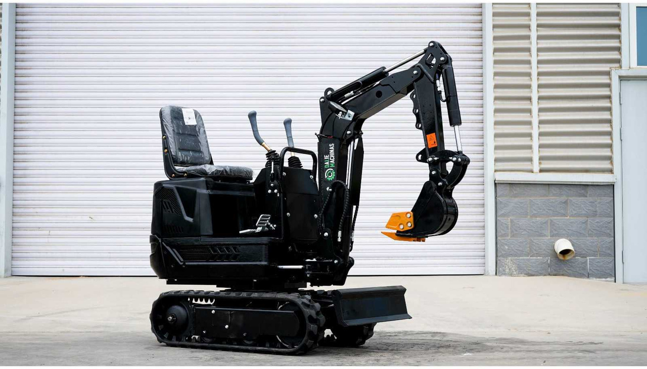 Nuoman NM-E06 - Mini excavator: picture 1 Nuoman NM-E06 - Mini excavator: picture 1