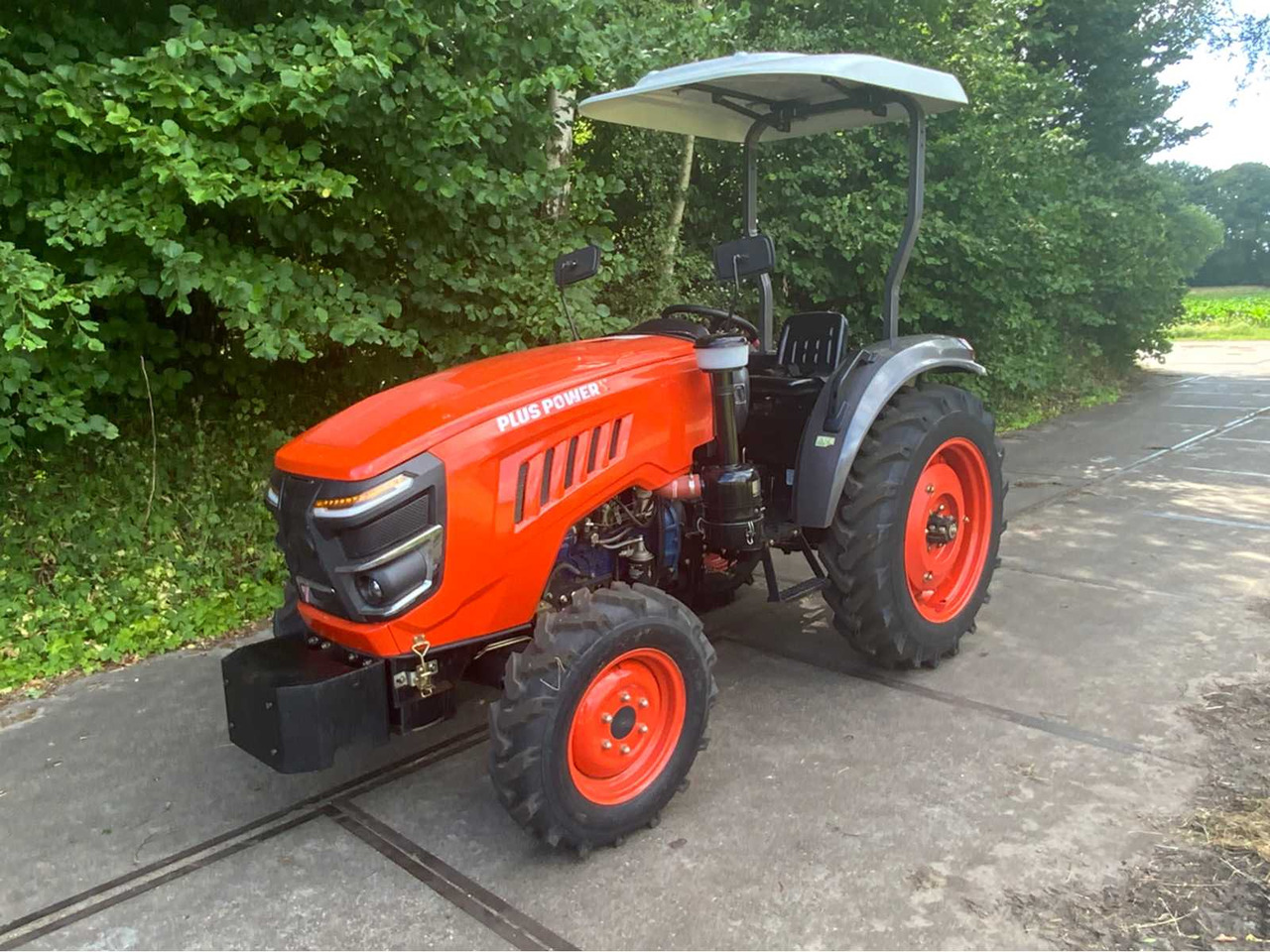 Pluspower TT604 - Farm tractor: picture 1 Pluspower TT604 - Farm tractor: picture 1