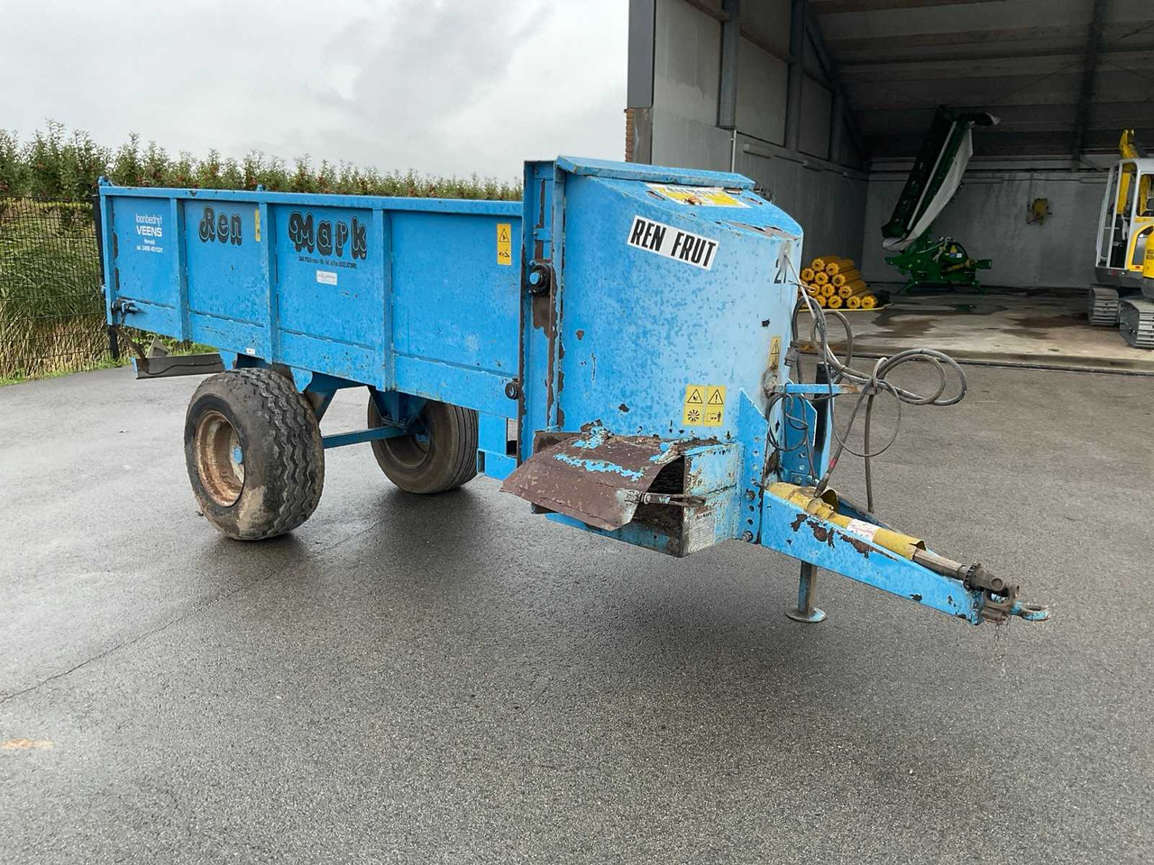 Ren Mark R301 boomgaard - Manure spreader: picture 1 Ren Mark R301 boomgaard - Manure spreader: picture 1