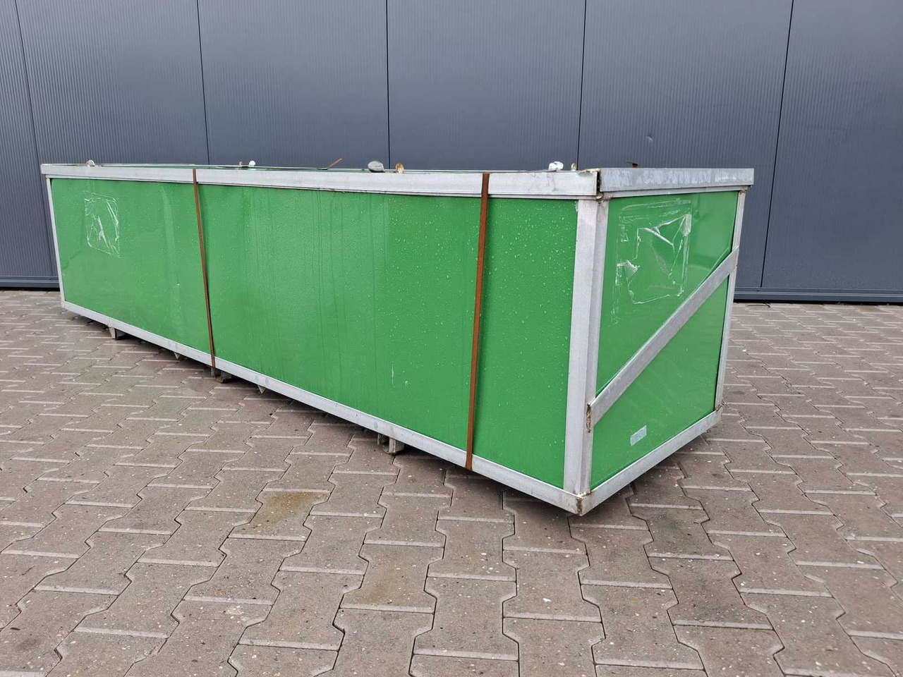 Rhino-Cross-Shelter C5040S 12x15,25x4,5 m - Storage tank: picture 4 Rhino-Cross-Shelter C5040S 12x15,25x4,5 m - Storage tank: picture 4