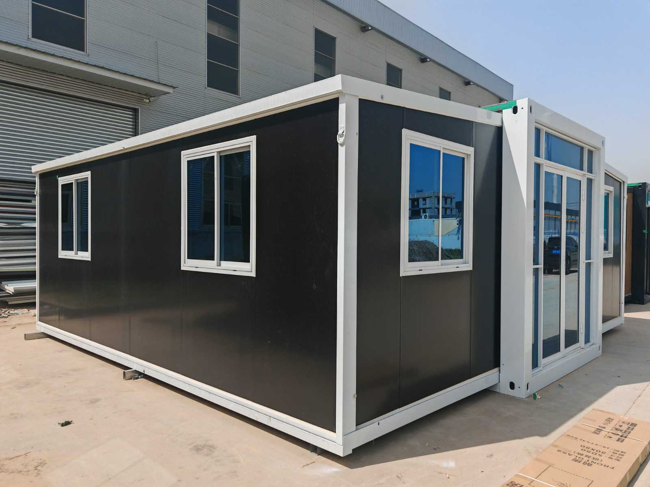 Rhino Houses 36,5 m2 - Construction container: picture 1 Rhino Houses 36,5 m2 - Construction container: picture 1