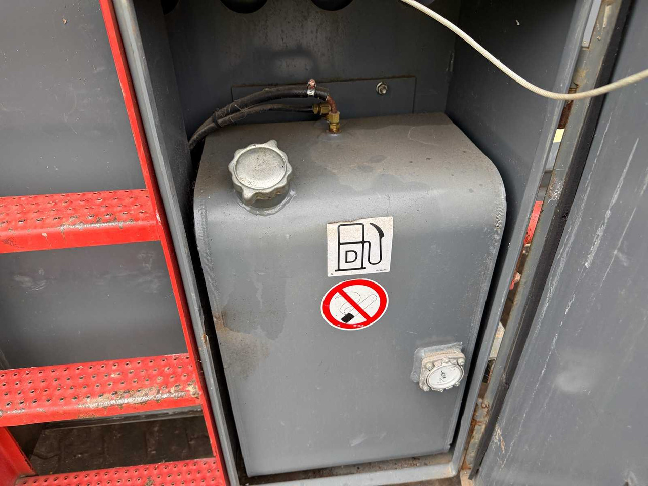 Aerial platform SKYJACK - SJ8841RT 4X4 DIESEL - 14.5 METERS - 2016 - AERIAL WORK PLATFORM: picture 28