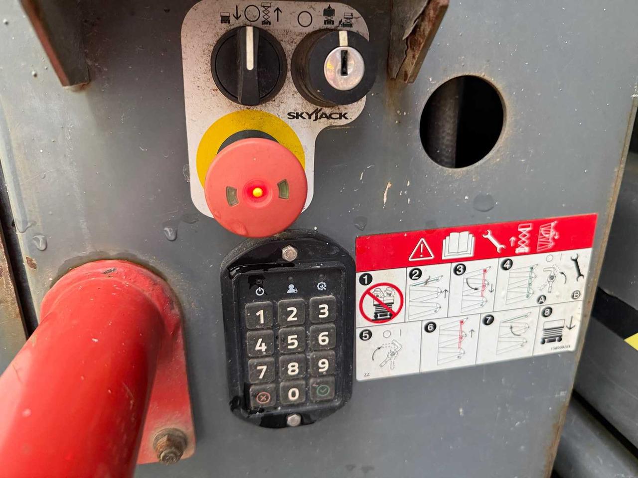 Aerial platform SKYJACK - SJ8841RT 4X4 DIESEL - 14.5 METERS - 2016 - AERIAL WORK PLATFORM: picture 25