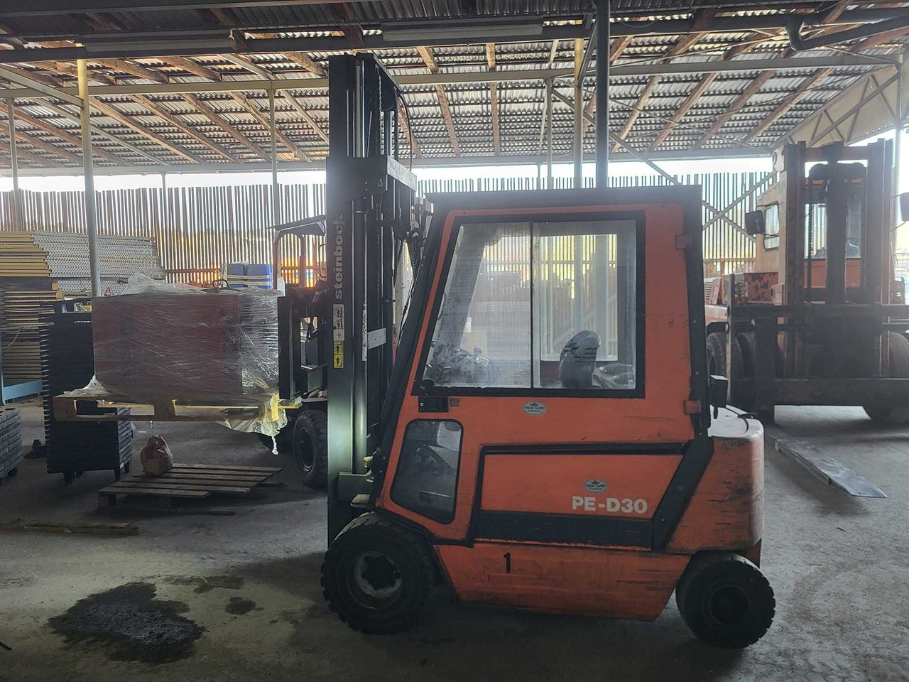 STEINBOCK BOSS - PE-D 30-70 - FORKLIFT TRUCKS - 2000 - Forklift: picture 5 STEINBOCK BOSS - PE-D 30-70 - FORKLIFT TRUCKS - 2000 - Forklift: picture 5