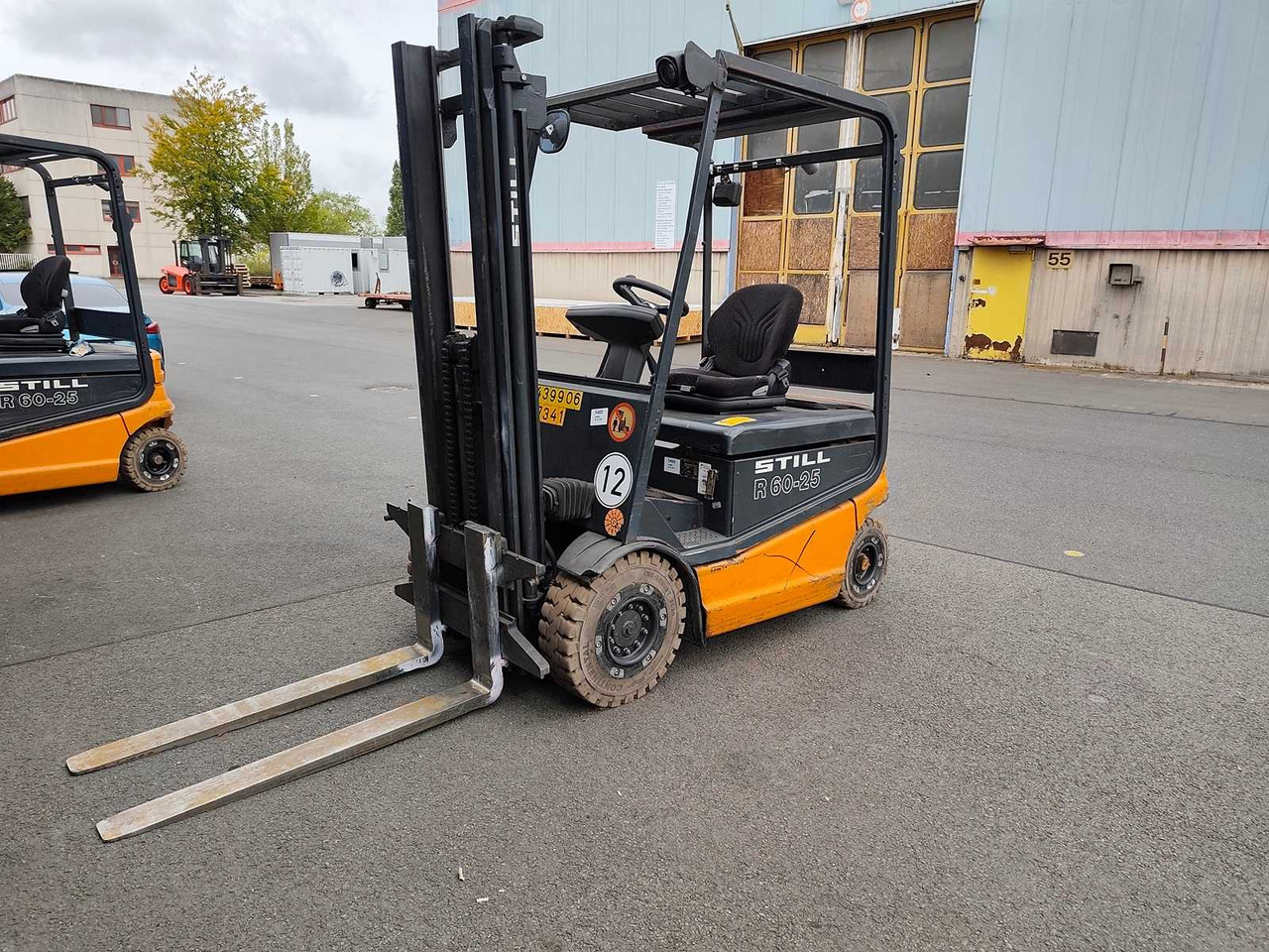 STILL - R 60-25 - FORKLIFT TRUCKS ELECTRIC WITHOUT BATTERY - 1999 - Forklift: picture 5 STILL - R 60-25 - FORKLIFT TRUCKS ELECTRIC WITHOUT BATTERY - 1999 - Forklift: picture 5