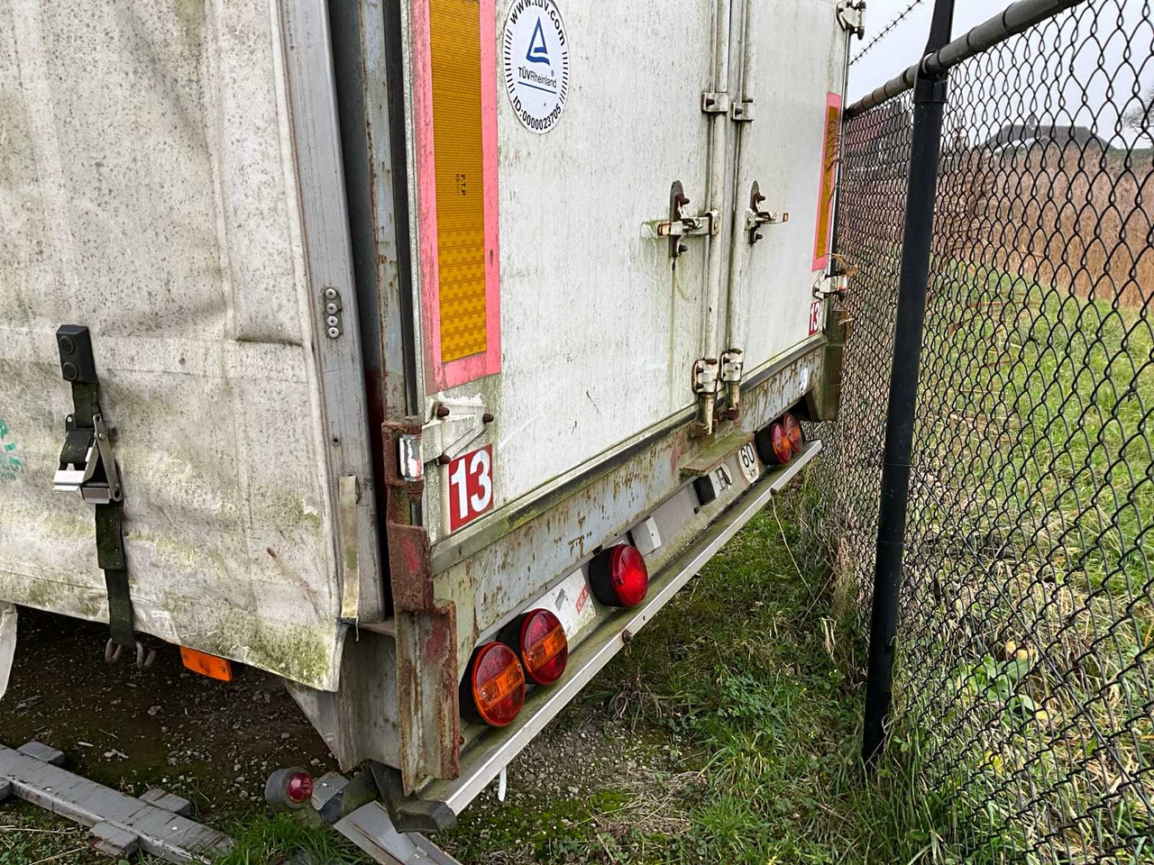 2000 HECA O-2-33M SEMI-TRAILER - Semi-trailer: picture 5 2000 HECA O-2-33M SEMI-TRAILER - Semi-trailer: picture 5