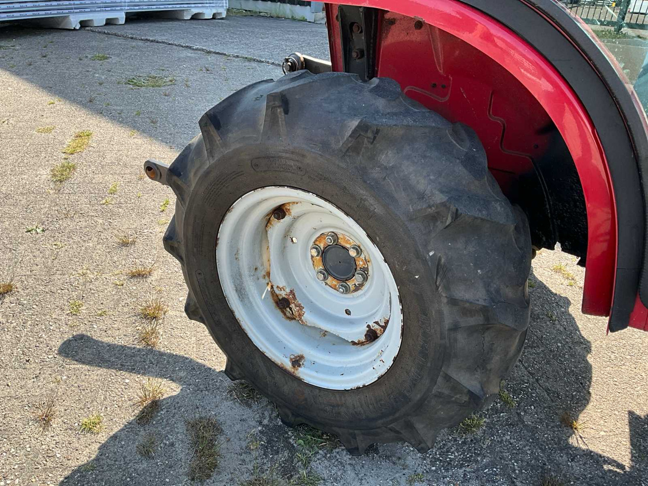 Compact tractor Shibaura ST318: picture 14