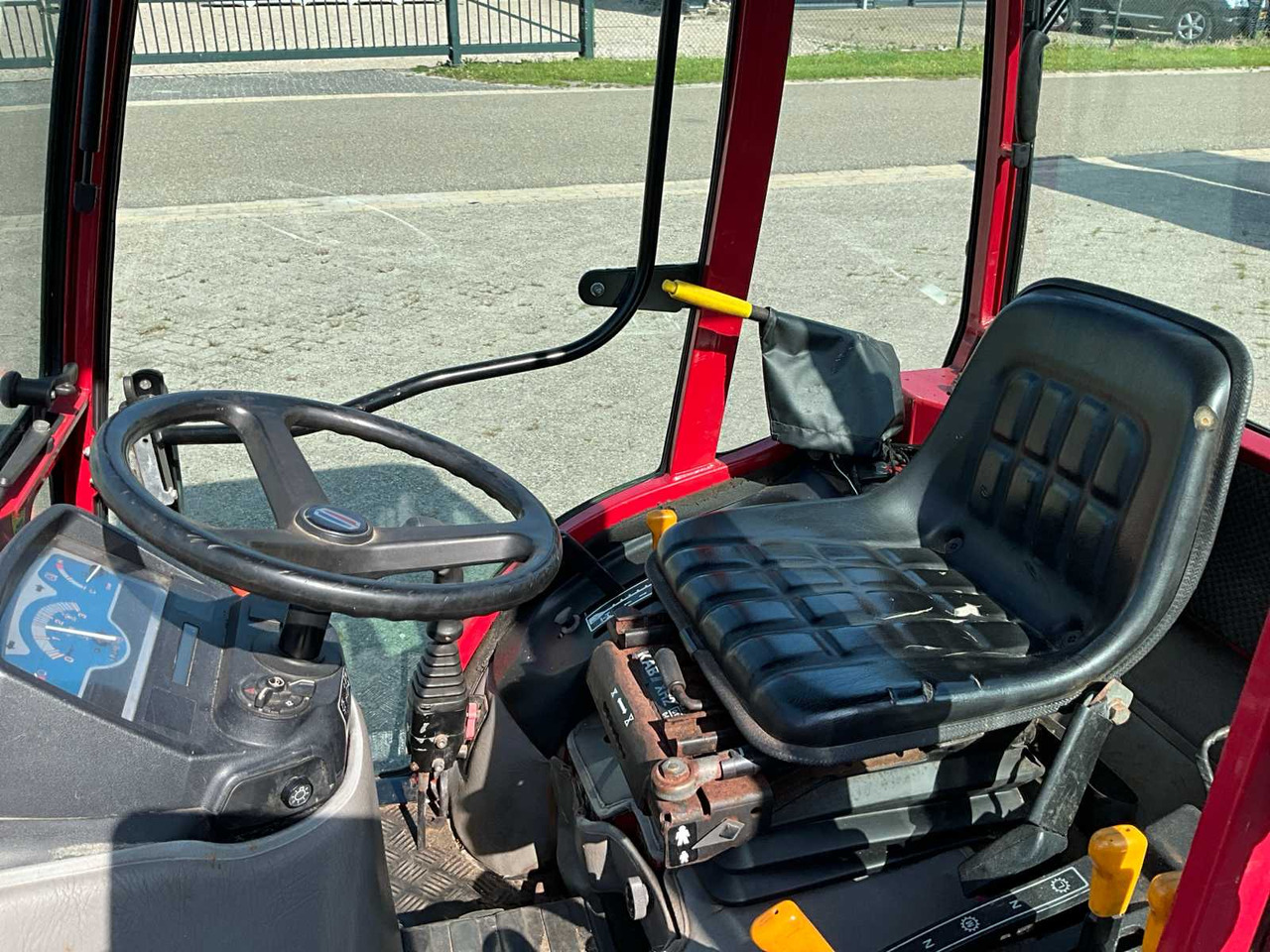Compact tractor Shibaura ST318: picture 21