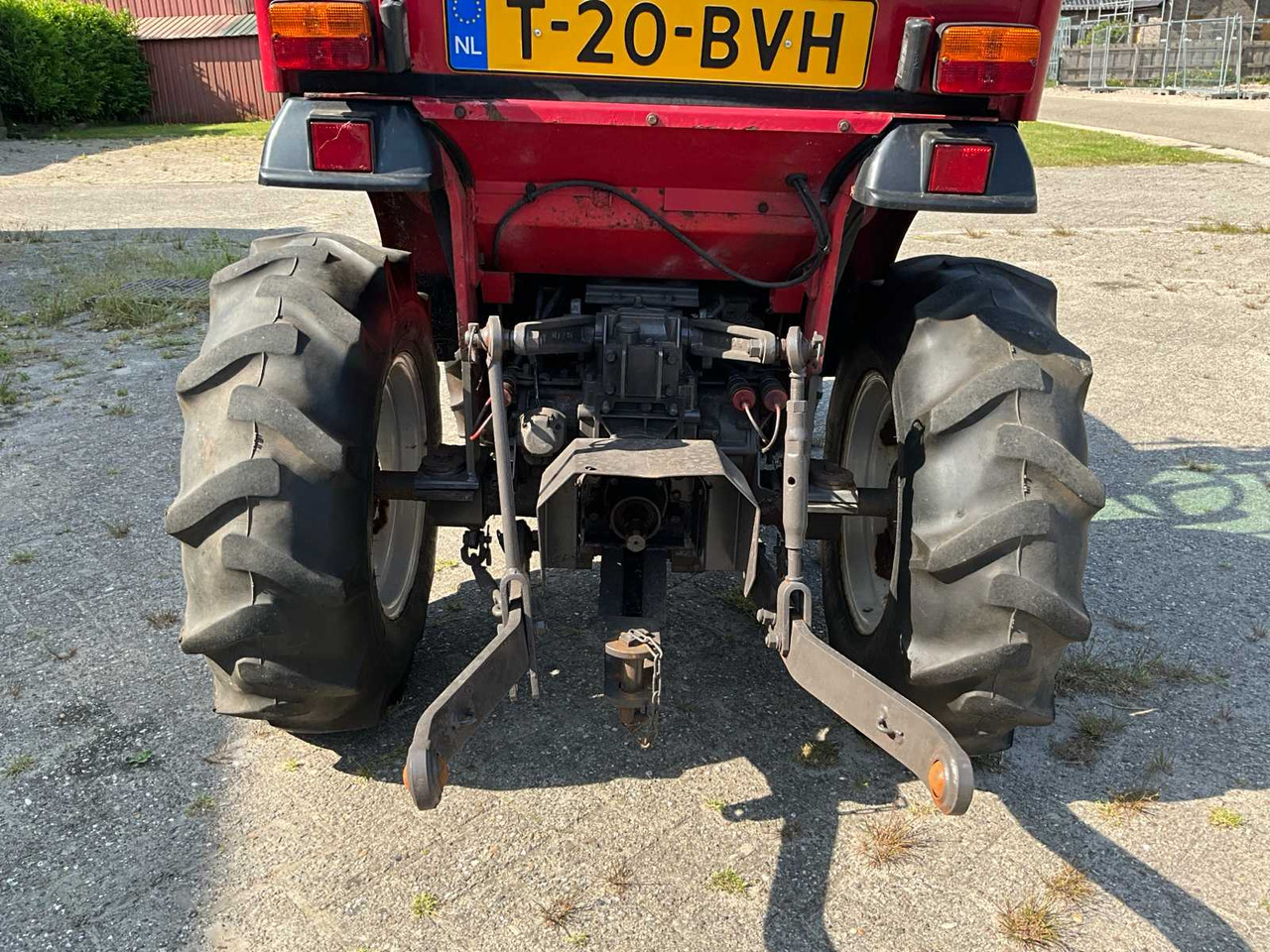 Compact tractor Shibaura ST318: picture 17