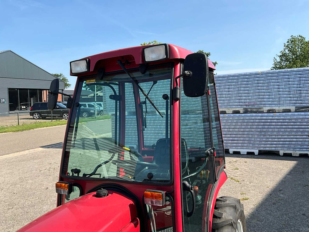 Compact tractor Shibaura ST318: picture 10