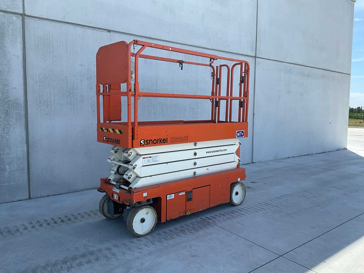 Snorkel S3226E - Aerial platform: picture 4 Snorkel S3226E - Aerial platform: picture 4