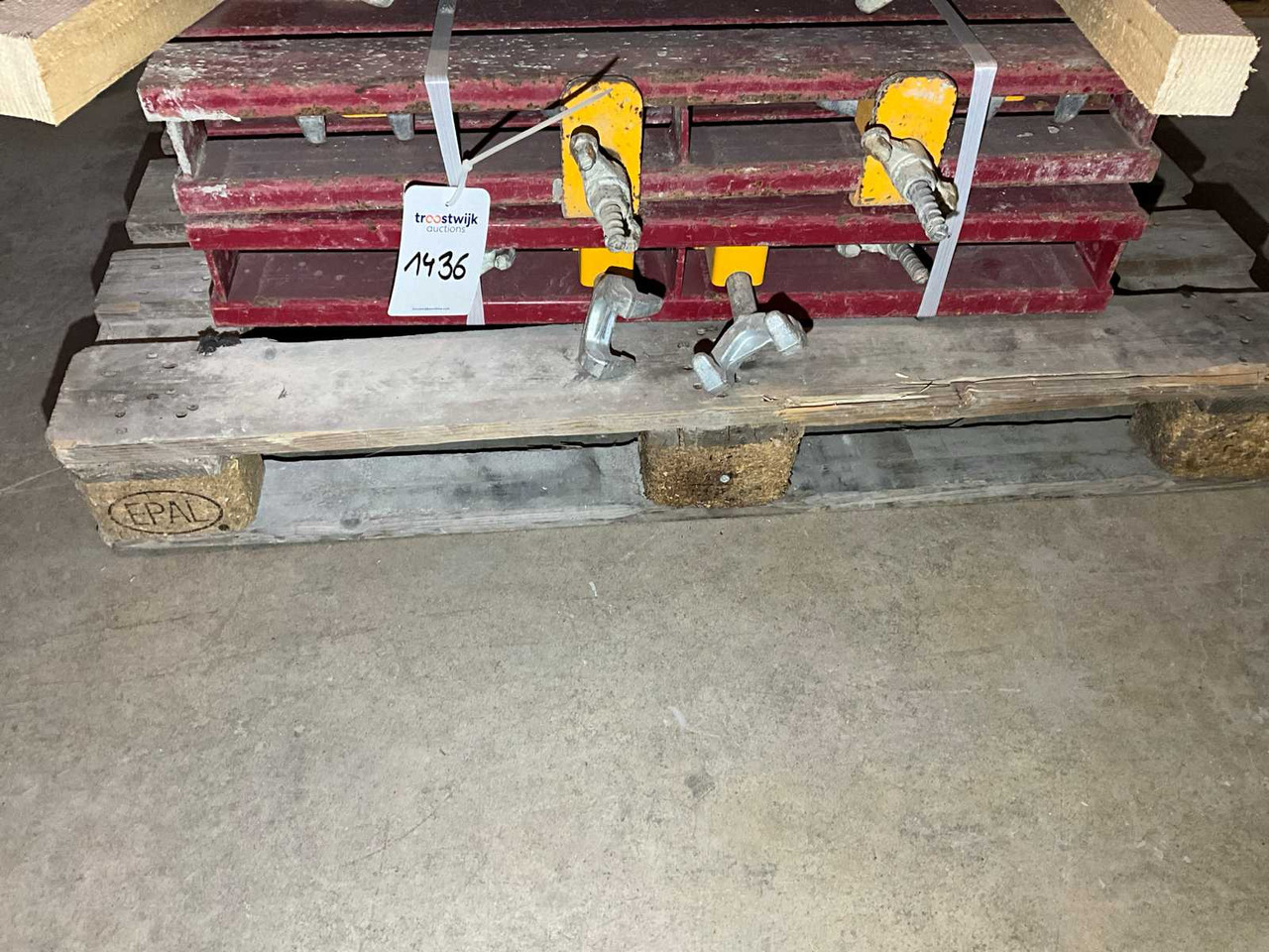 Steel Wall Transom (20x) - Concrete equipment: picture 1 Steel Wall Transom (20x) - Concrete equipment: picture 1