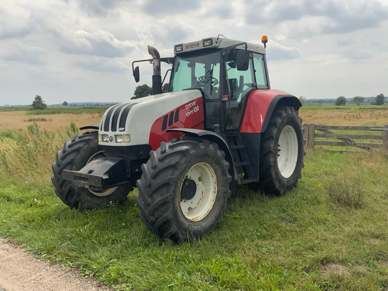 Steyr CVT130 - Farm tractor: picture 2 Steyr CVT130 - Farm tractor: picture 2
