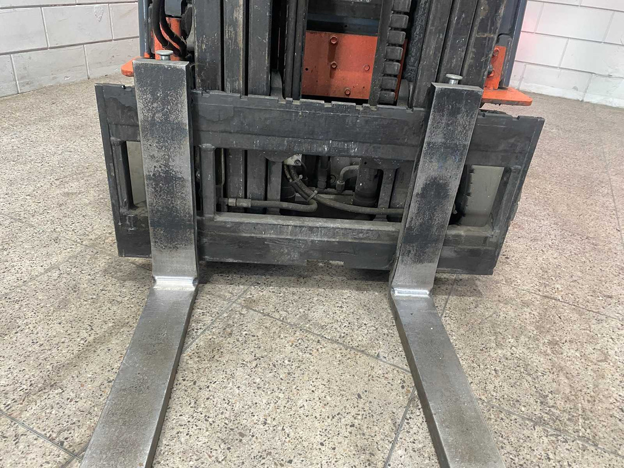 TOYOTA - 2012 - 8 FBEKT 16 - FORKLIFT TRIPLEX - FREE-LIFT - SIDE-SHIFT - Forklift: picture 5 TOYOTA - 2012 - 8 FBEKT 16 - FORKLIFT TRIPLEX - FREE-LIFT - SIDE-SHIFT - Forklift: picture 5