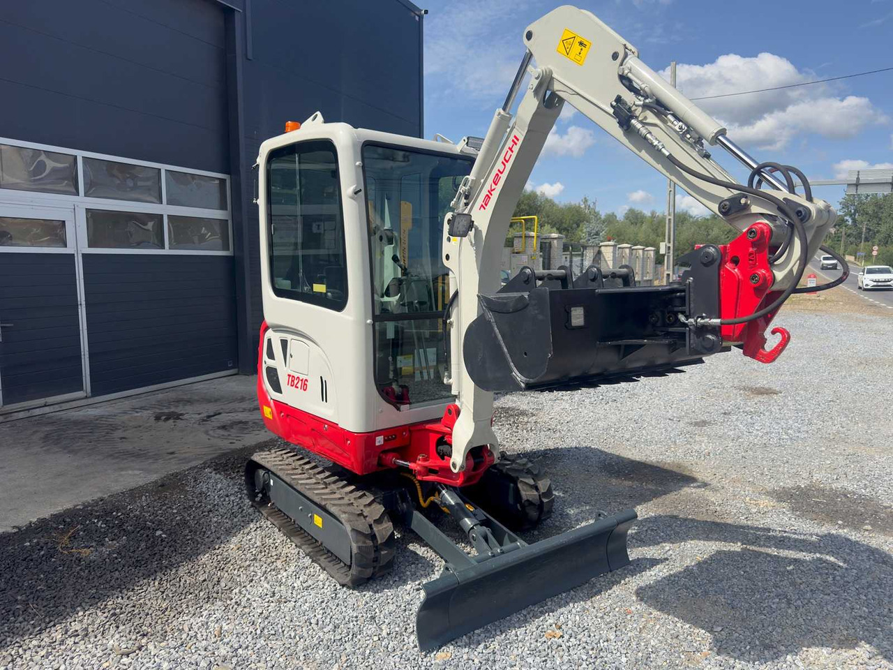 Takeuchi TB 216 - Mini excavator: picture 4 Takeuchi TB 216 - Mini excavator: picture 4