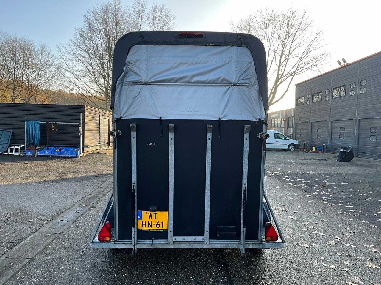 2006 HOTRARIJS PT-2600SS HORSE TRAILER WT-HN-61 - Trailer: picture 4 2006 HOTRARIJS PT-2600SS HORSE TRAILER WT-HN-61 - Trailer: picture 4