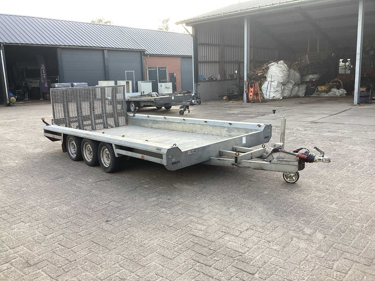 2016 HULCO MACHINE TRANSPORTER TERRAX-3 TRAILER - Trailer: picture 2 2016 HULCO MACHINE TRANSPORTER TERRAX-3 TRAILER - Trailer: picture 2