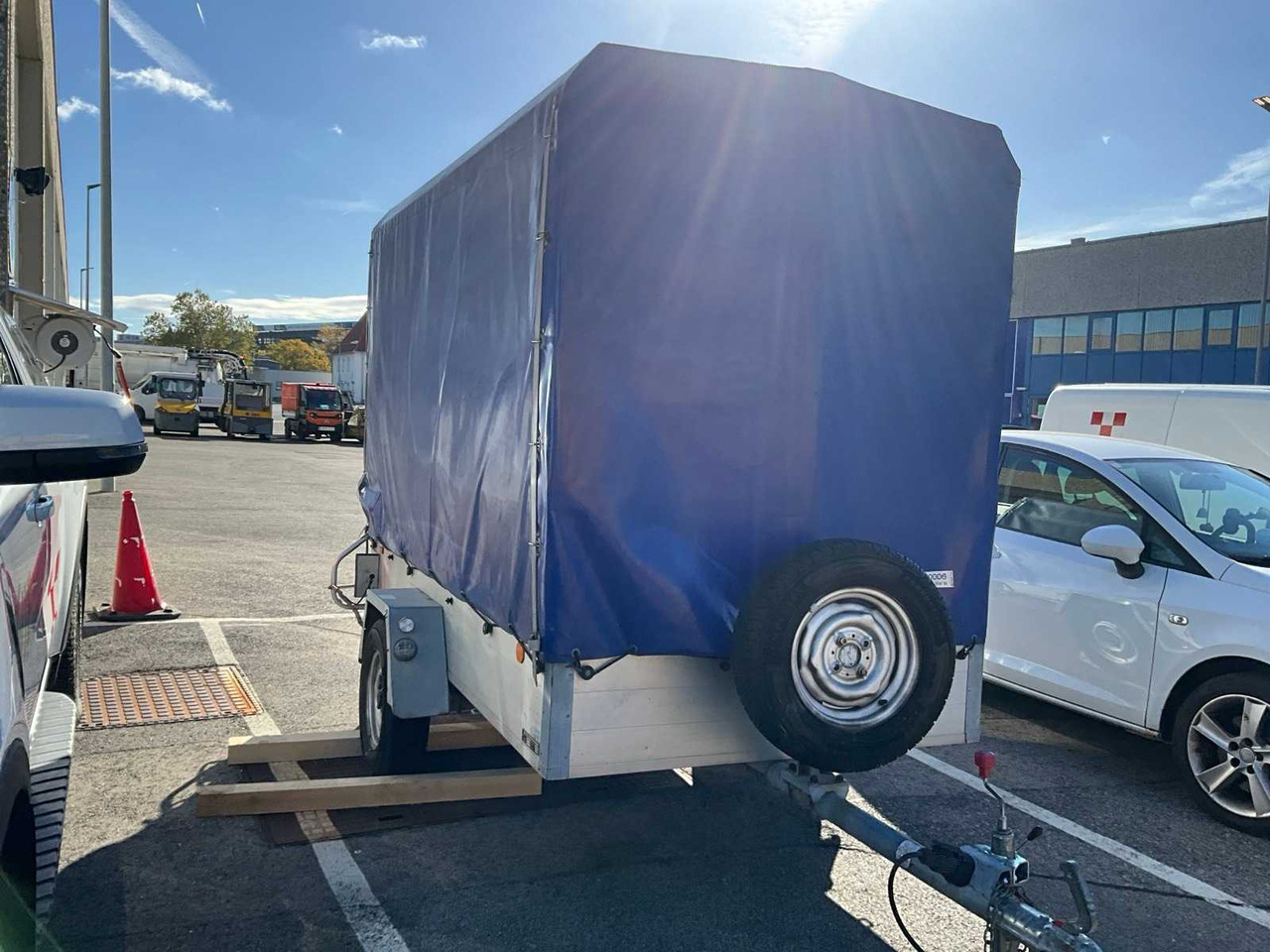 CAR TRAILERS - Trailer: picture 2 CAR TRAILERS - Trailer: picture 2