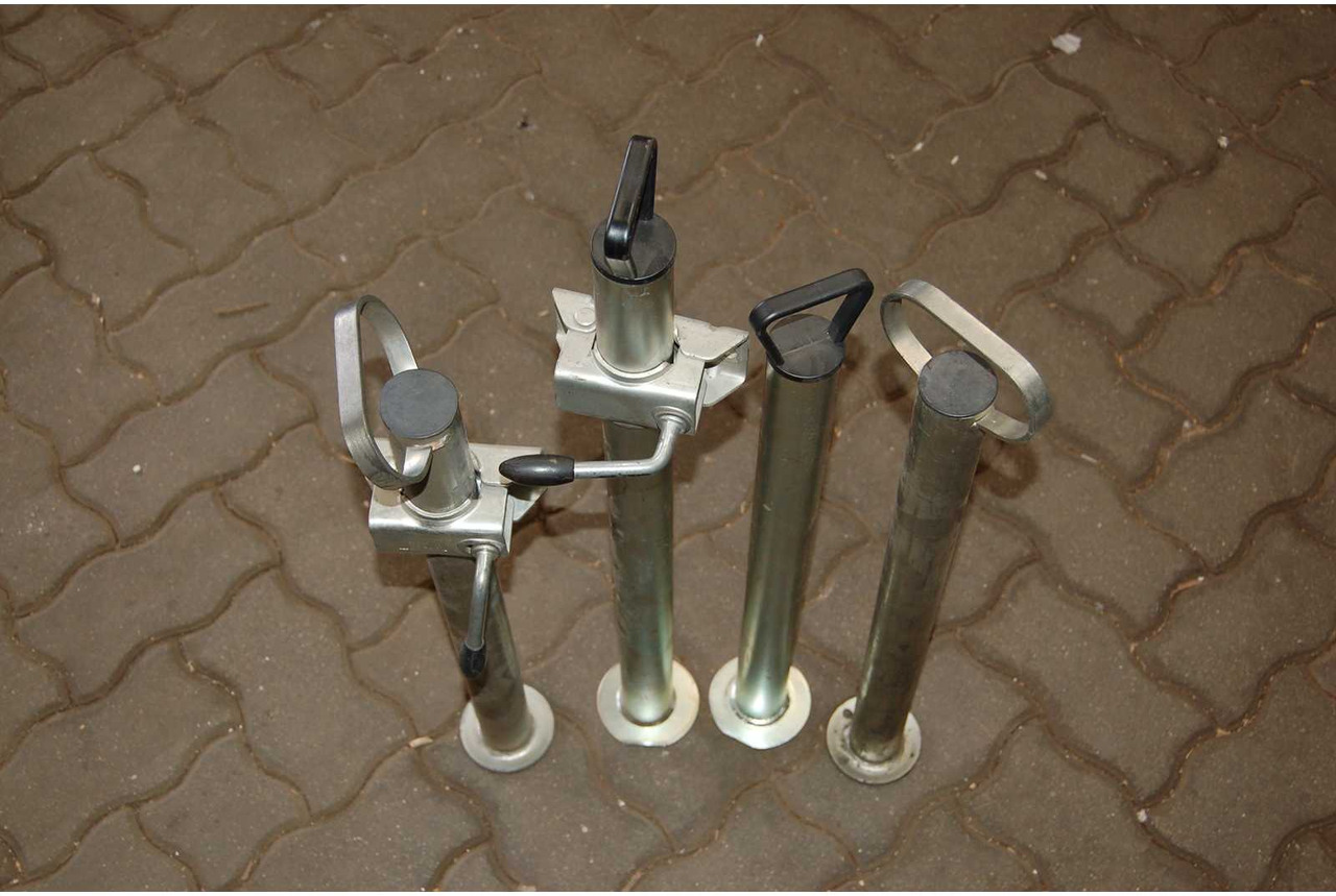 STÜZUFUSS (4X) - Trailer: picture 1 STÜZUFUSS (4X) - Trailer: picture 1