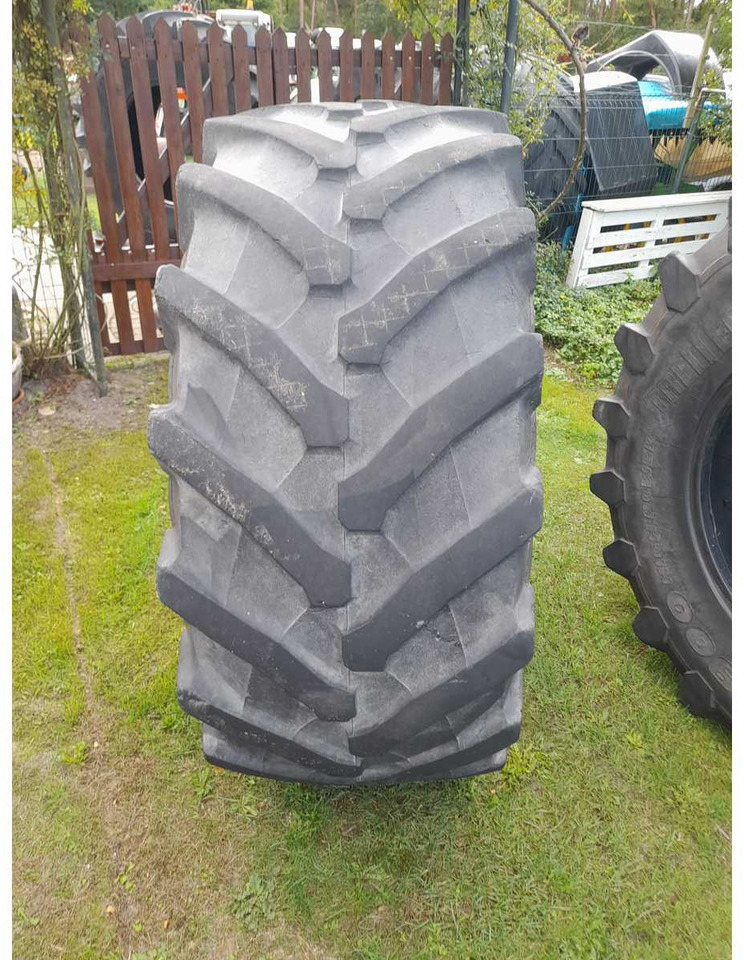 Trelleborg TM900 tubless - Wheels and tires for Farm tractor: picture 4 Trelleborg TM900 tubless - Wheels and tires for Farm tractor: picture 4