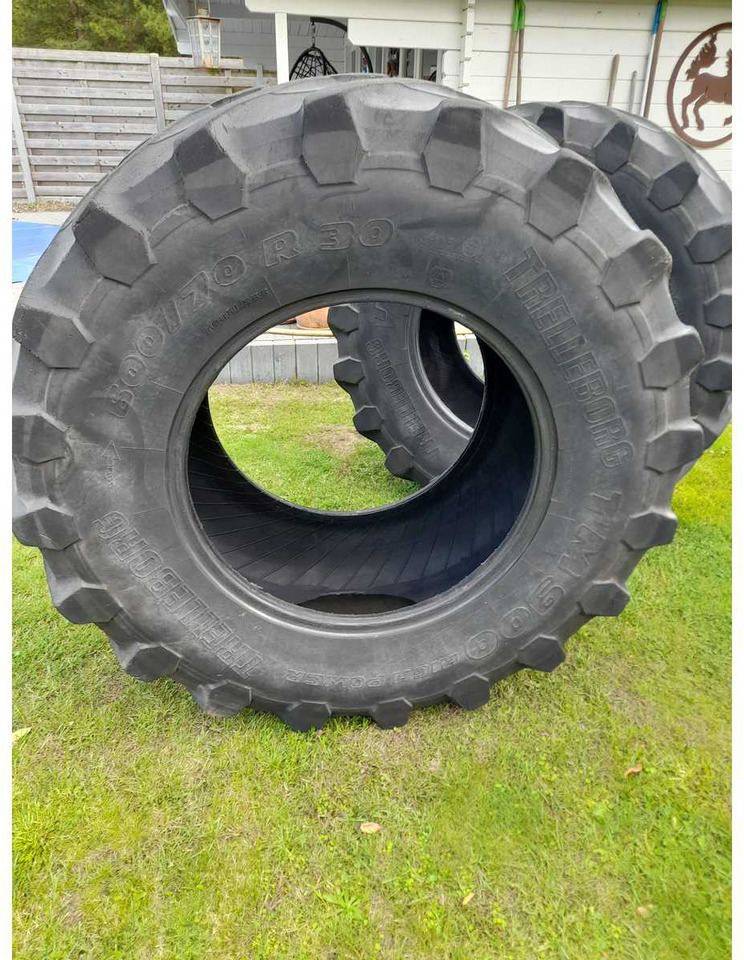 Trelleborg TM900 tubless - Wheels and tires for Farm tractor: picture 3 Trelleborg TM900 tubless - Wheels and tires for Farm tractor: picture 3
