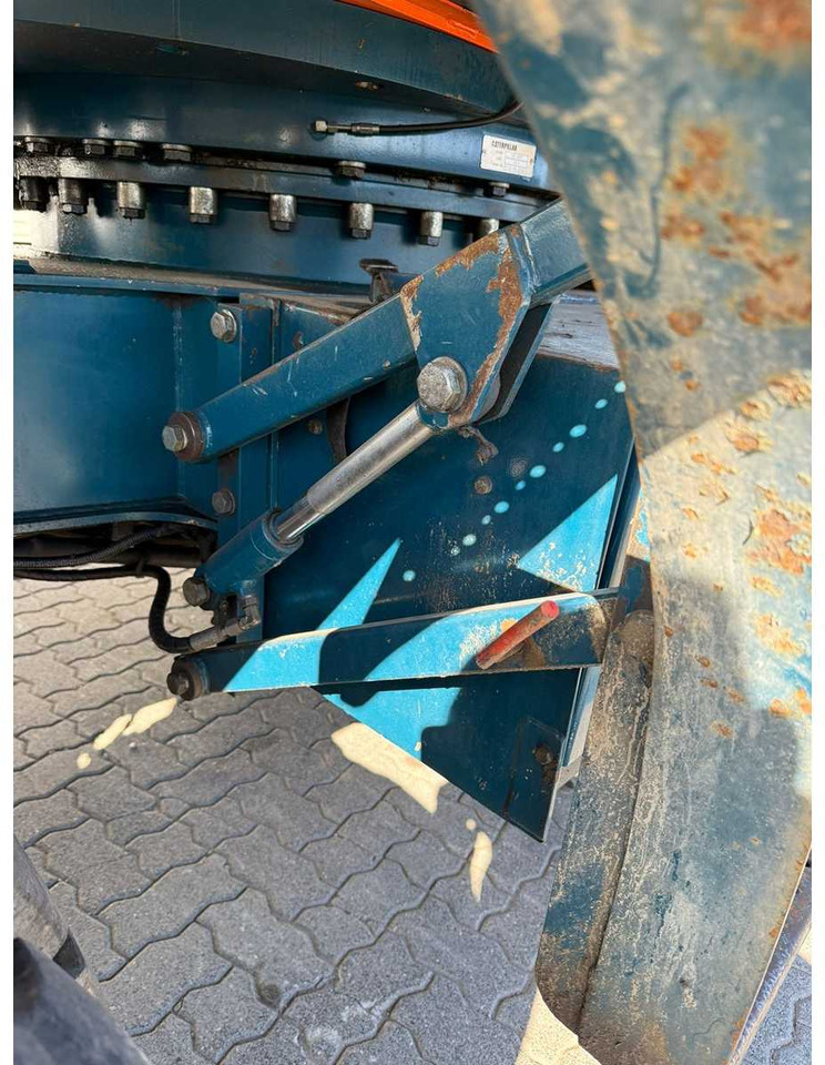 UNAC/CAT 22 TR - Wheel excavator: picture 5 UNAC/CAT 22 TR - Wheel excavator: picture 5