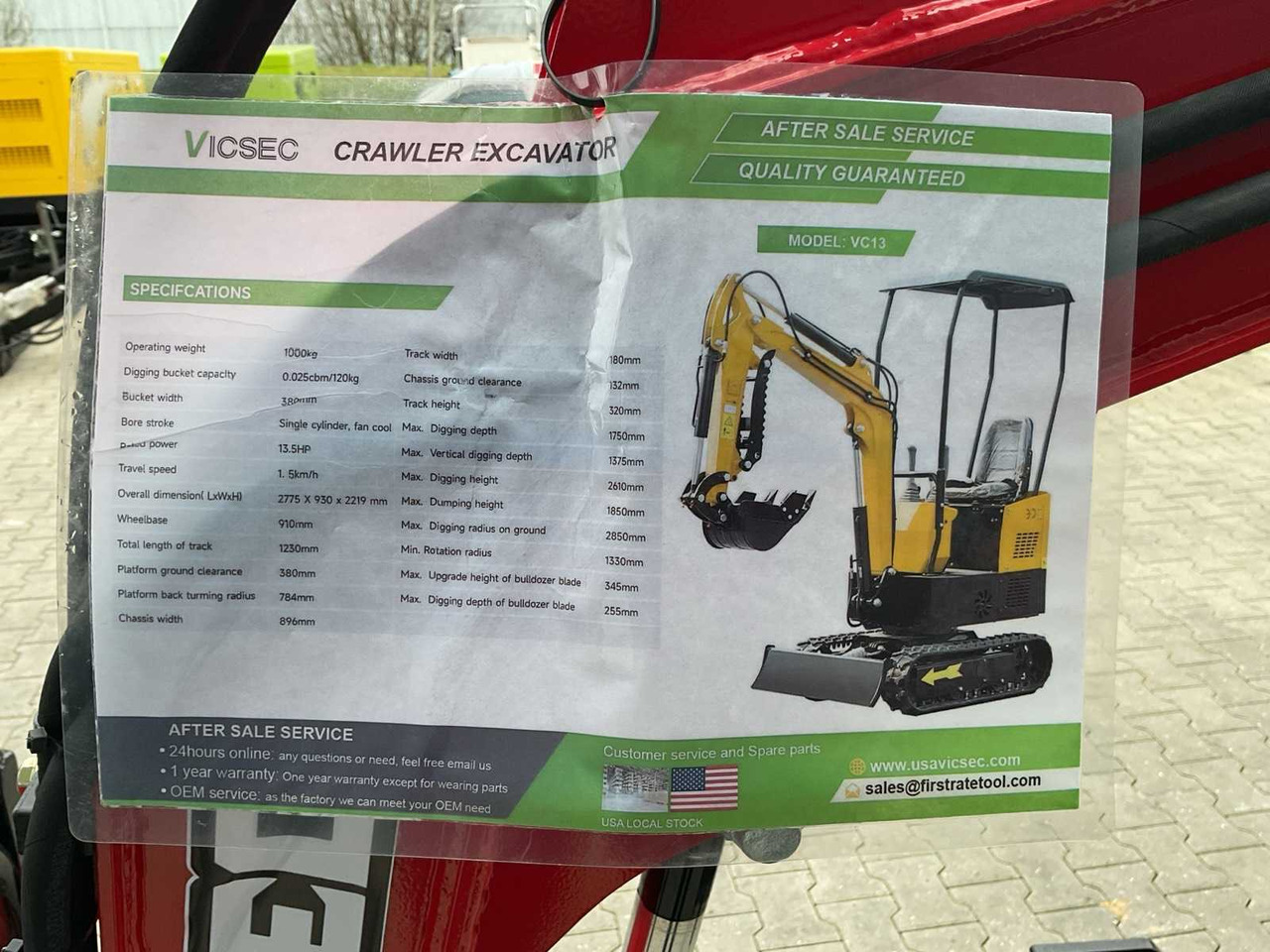 Mini excavator VICSEC - VC13-R - MINI EXCAVATOR: picture 19 Mini excavator VICSEC - VC13-R - MINI EXCAVATOR: picture 19